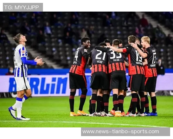 法鹰将帅直言德国杯前两轮缺VAR不合理并揭示多特进球越位争议