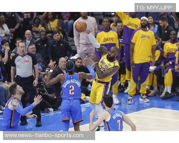 年轻马刺逆袭死亡之组连续击败湖人雷霆展现巨大进步 年轻马刺逆袭死亡之组连续击败湖人雷霆展现巨大进步